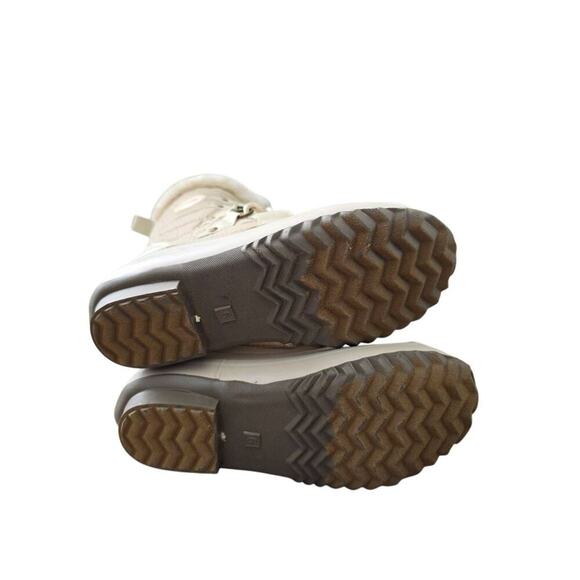 Khombu Winter Fur Boots Cream Lace Up Duck Boots Water Resistant Size 6 NEW - Picture 9 of 9